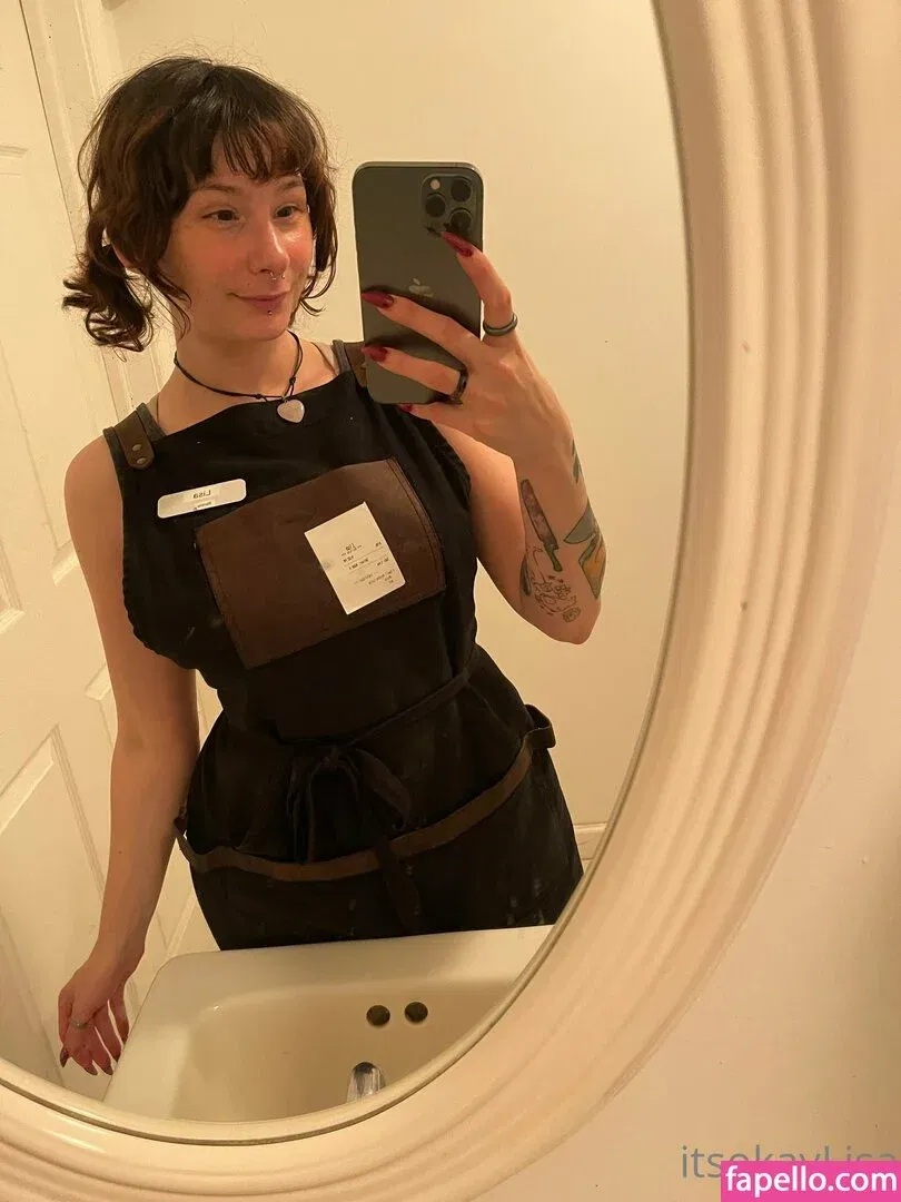 lisasayshello Onlyfans Photo Gallery 