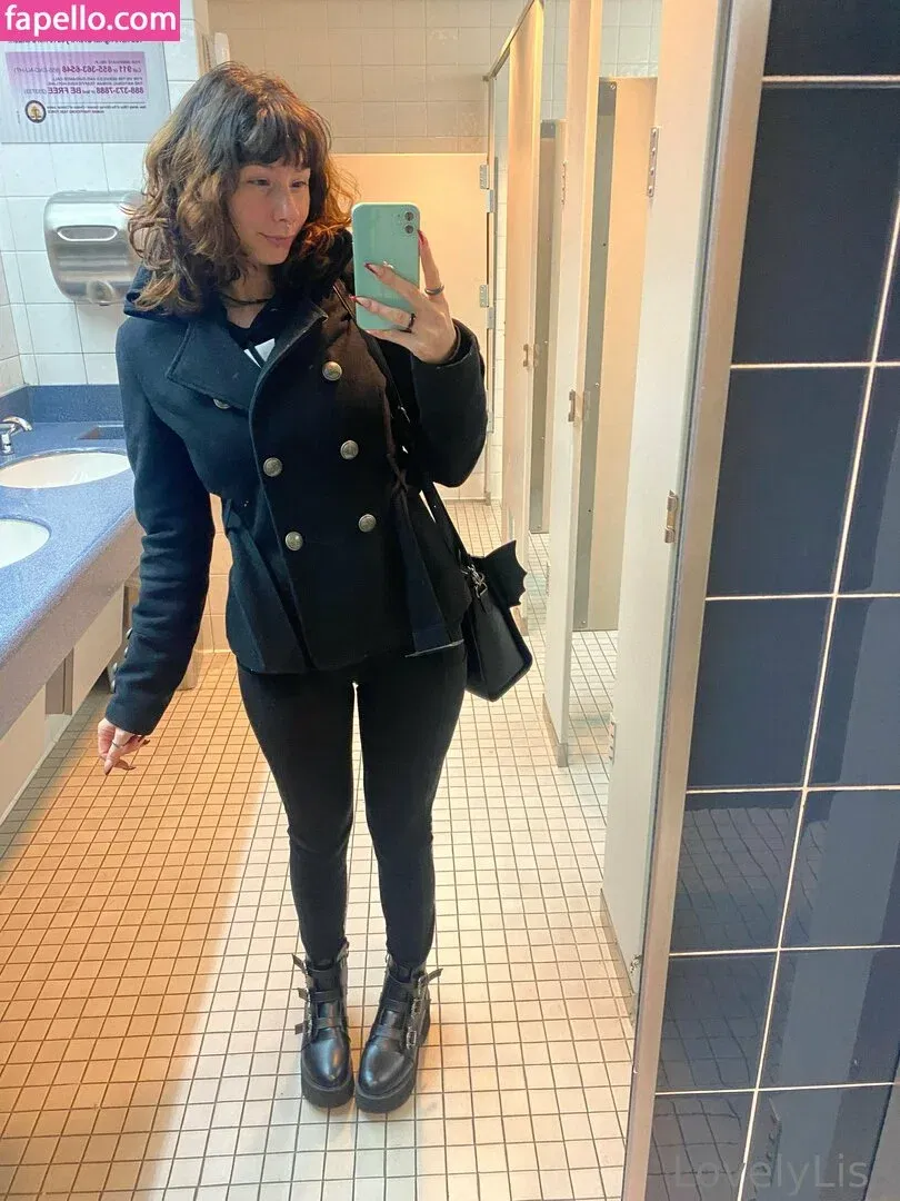 lisasayshello Onlyfans Photo Gallery 