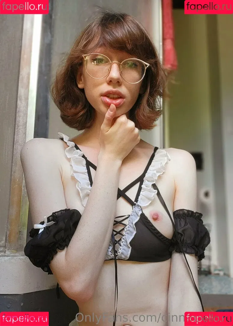 cinnabutton Onlyfans Photo Gallery 