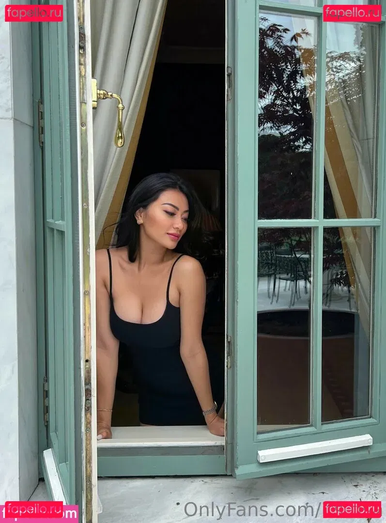 cinnabutton Onlyfans Photo Gallery 