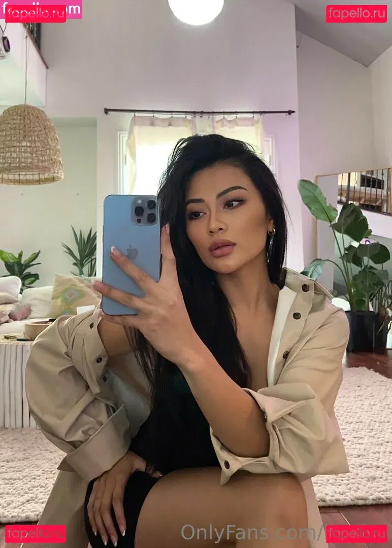 cinnabutton Onlyfans Photo Gallery 