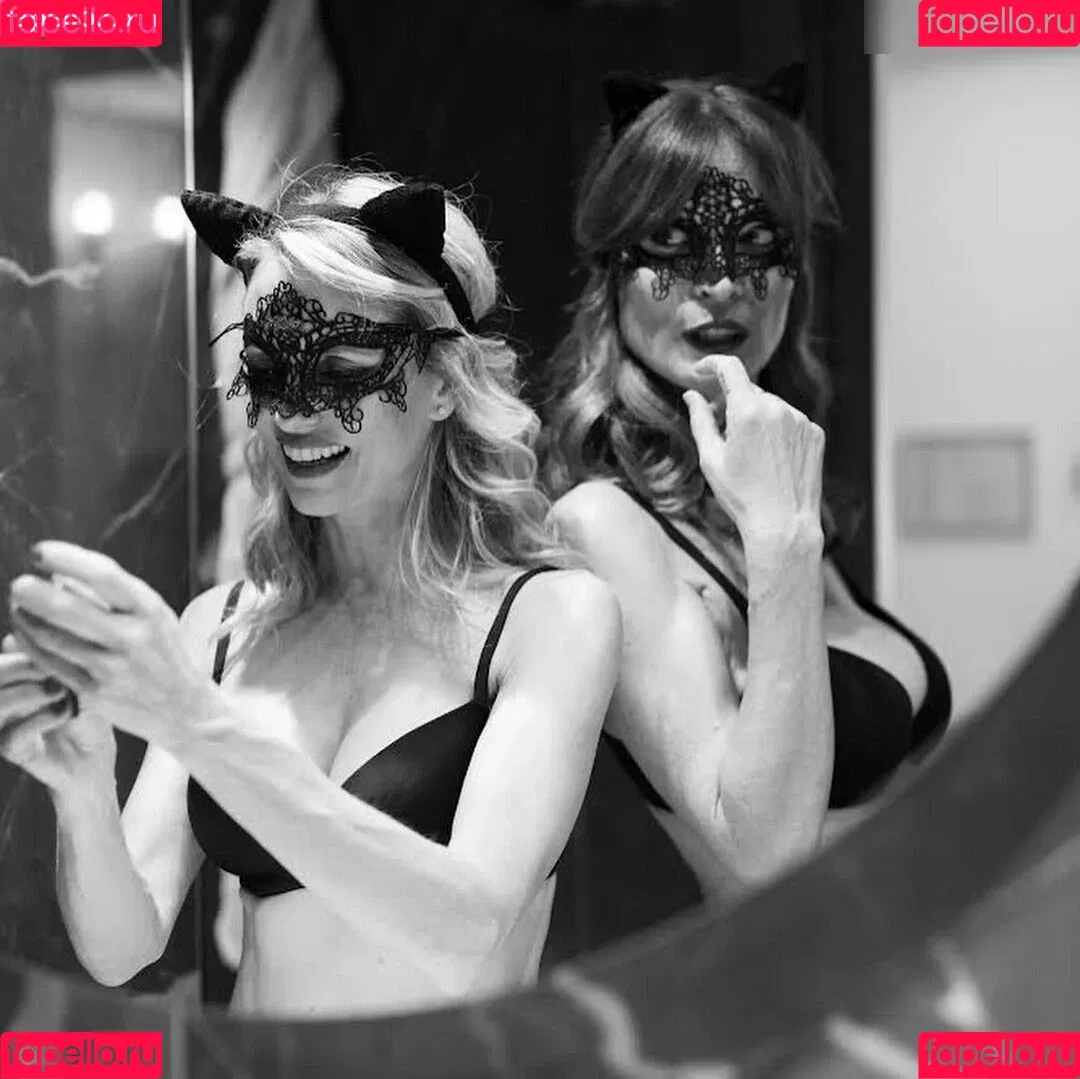 Justine Mattera Onlyfans Photo Gallery 