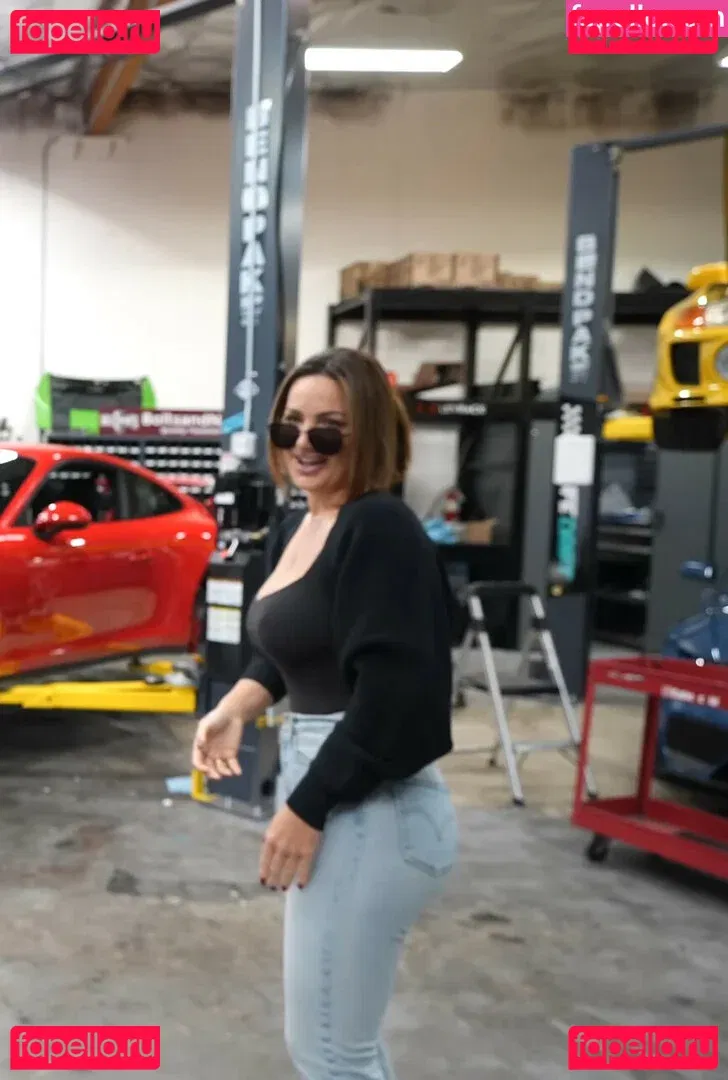 Sabrina Leamon Onlyfans Photo Gallery 