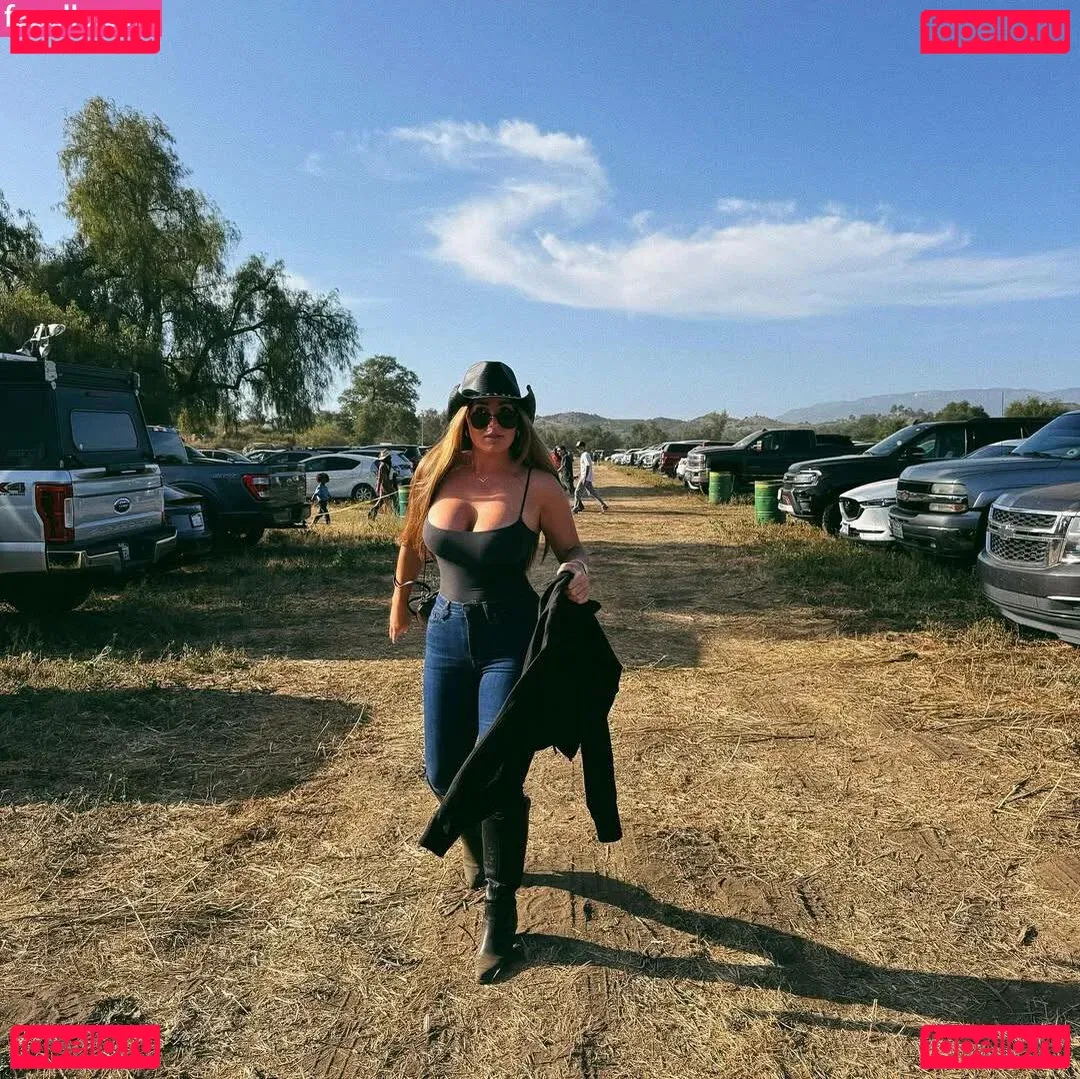 Sabrina Leamon Onlyfans Photo Gallery 