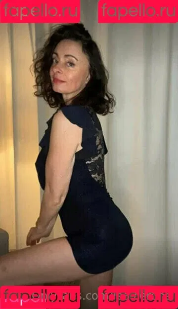 lea.cerone Onlyfans Photo Gallery 