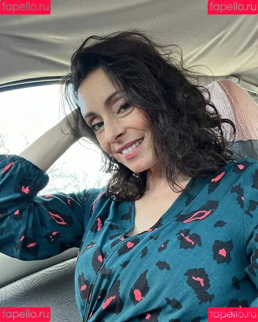 lea.cerone Onlyfans Photo Gallery 