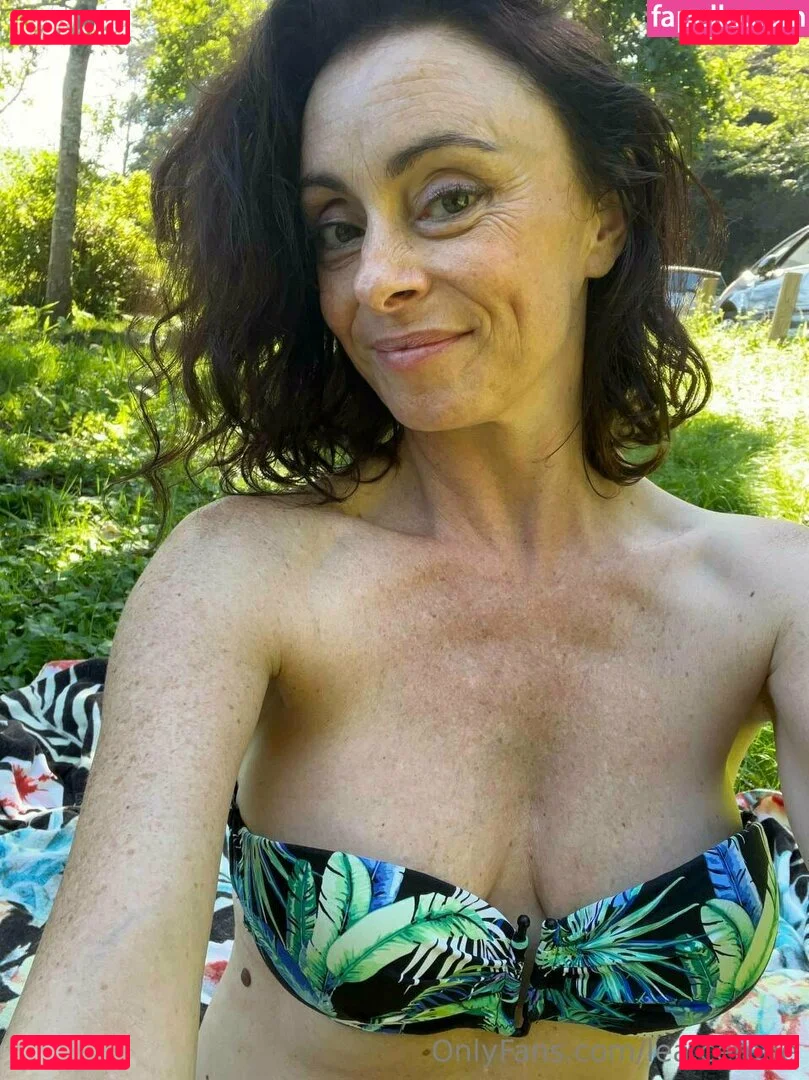 lea.cerone Onlyfans Photo Gallery 