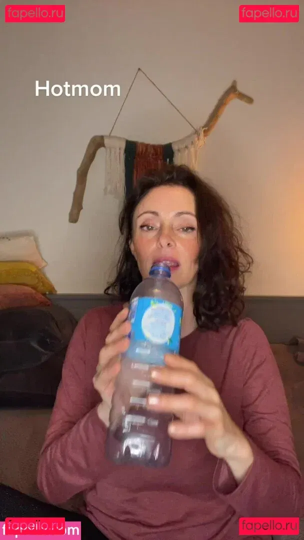 lea.cerone Onlyfans Photo Gallery 