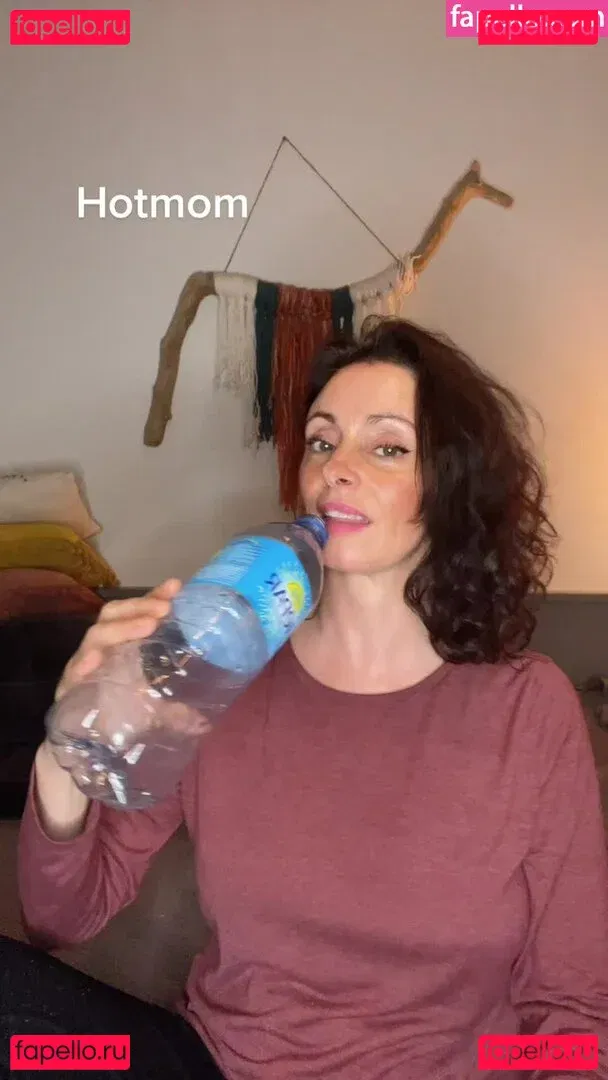 lea.cerone Onlyfans Photo Gallery 