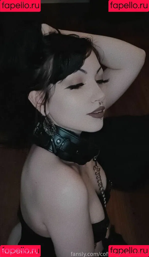 dumbpuppygirlfriend Onlyfans Photo Gallery 