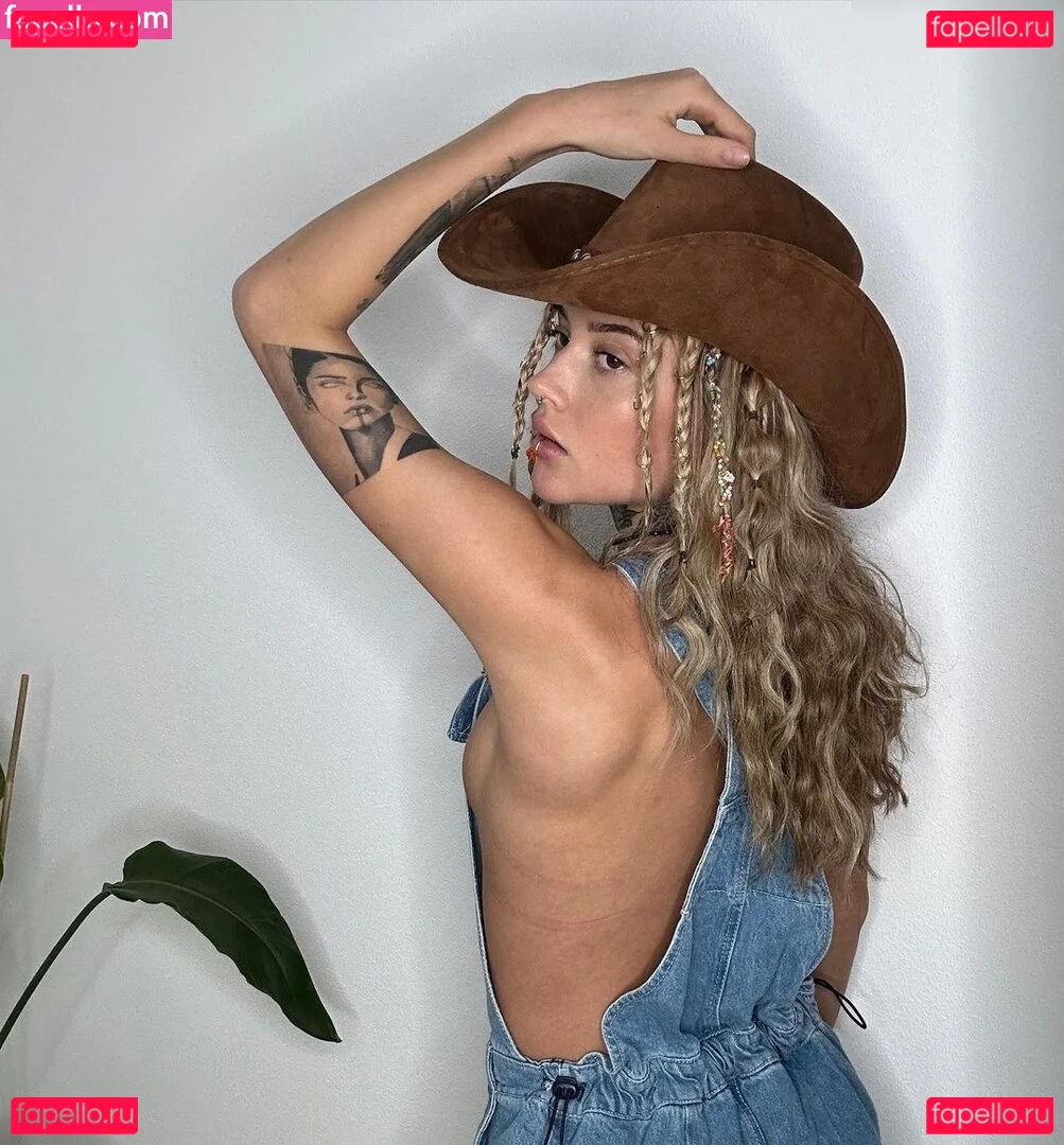 Jill Lange Onlyfans Photo Gallery 