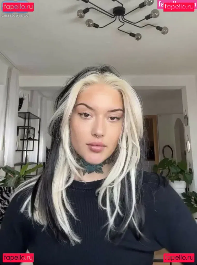 Jill Lange Onlyfans Photo Gallery 