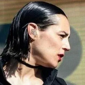 Jehnny Beth Onlyfans Photo Gallery 