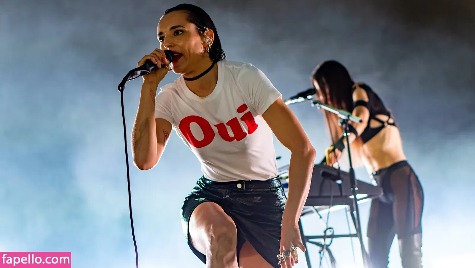 Jehnny Beth Onlyfans Photo Gallery 