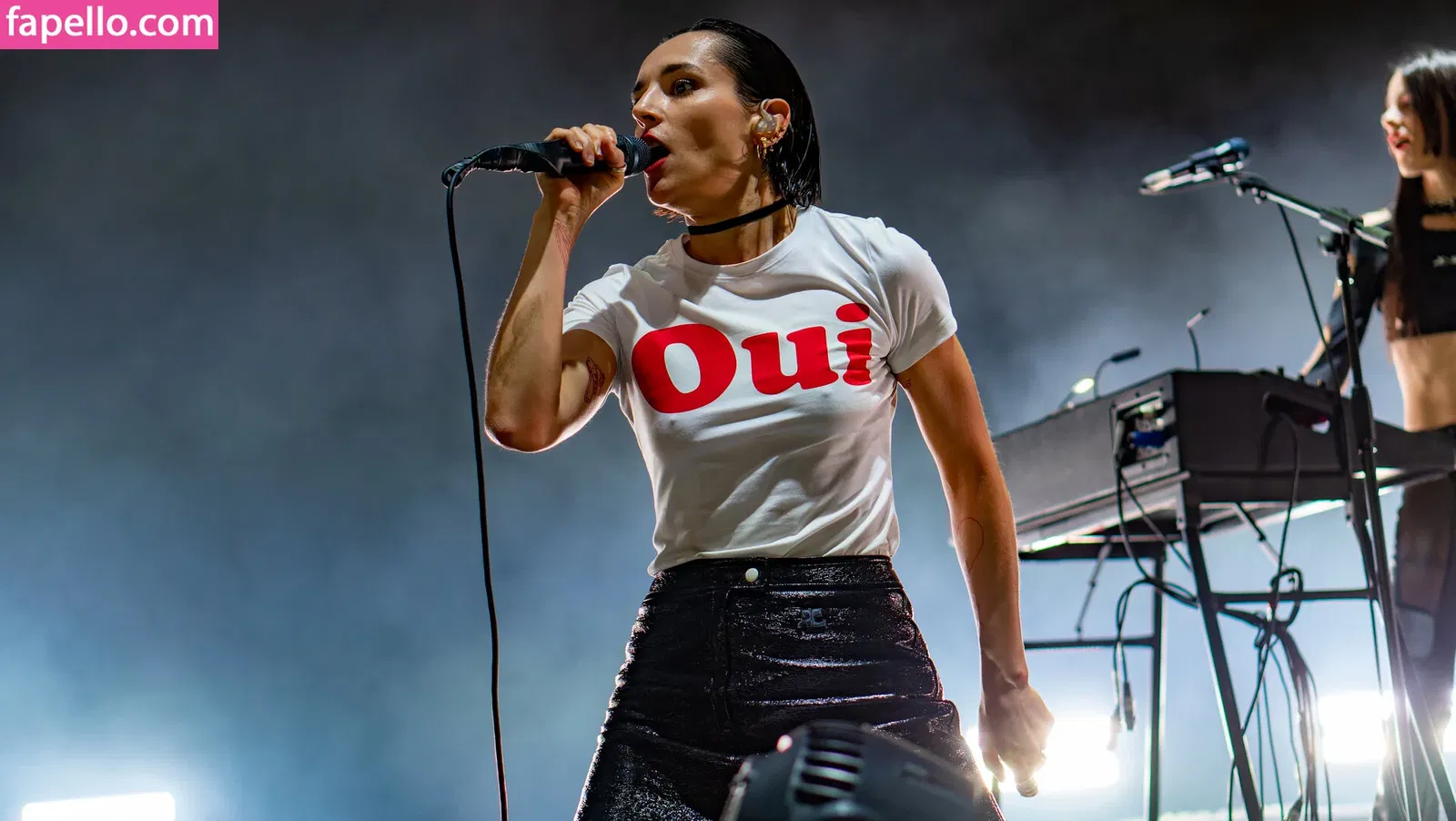 Jehnny Beth Onlyfans Photo Gallery 