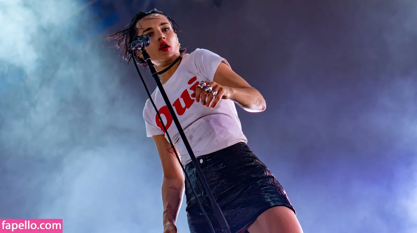 Jehnny Beth Onlyfans Photo Gallery 