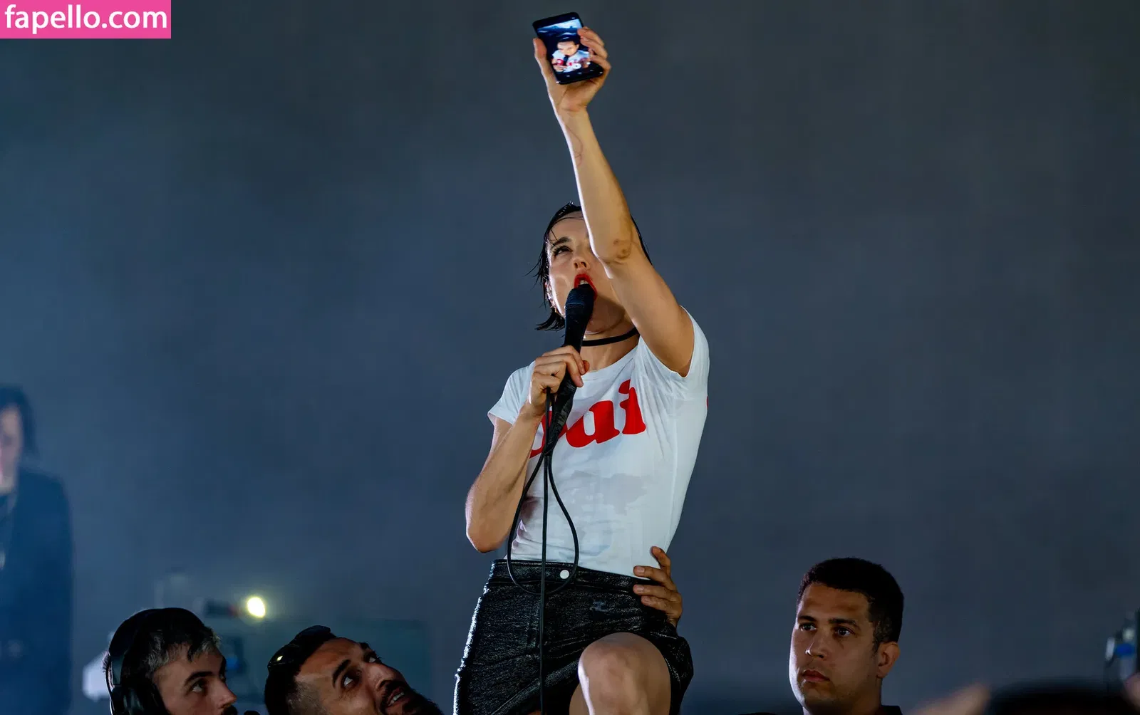 Jehnny Beth Onlyfans Photo Gallery 