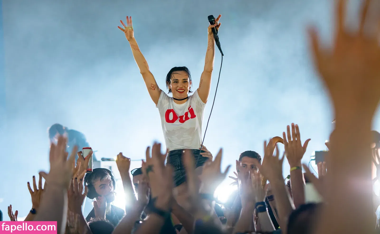 Jehnny Beth Onlyfans Photo Gallery 