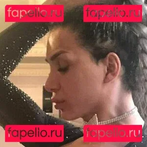 TS Afet Yakar Onlyfans Photo Gallery 