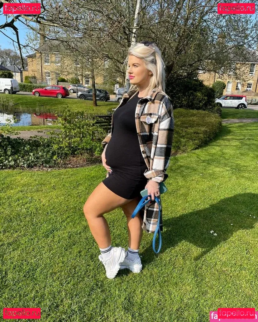 Robyn Quinn Onlyfans Photo Gallery 