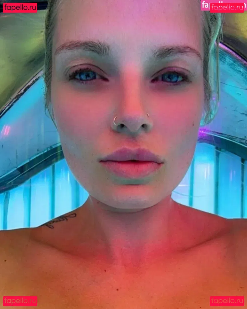 Robyn Quinn Onlyfans Photo Gallery 