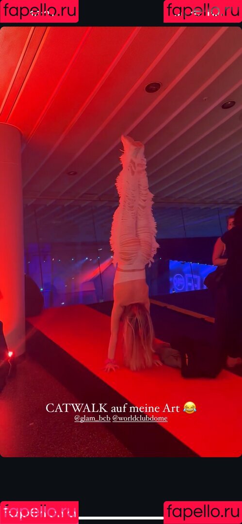 laura__pkr Onlyfans Photo Gallery 