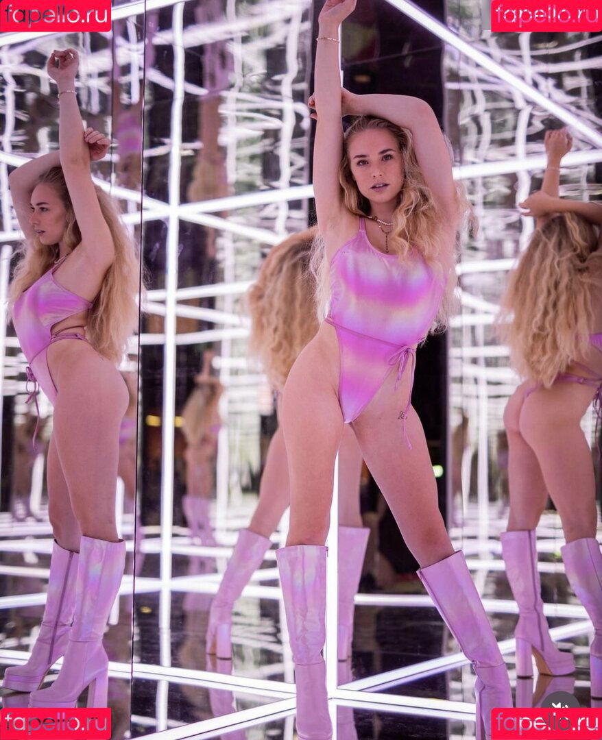 laura__pkr Onlyfans Photo Gallery 