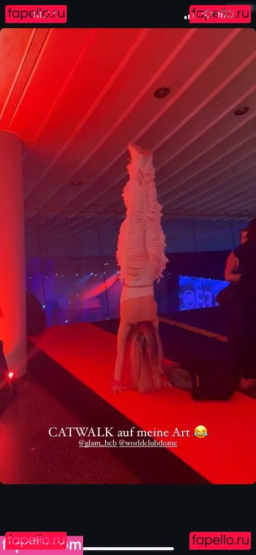 laura__pkr Onlyfans Photo Gallery 