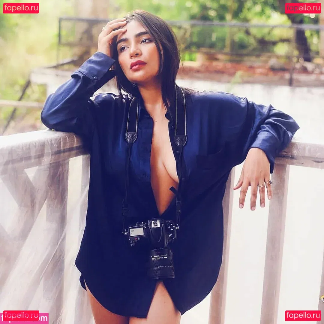 Aaditi Kohli Onlyfans Photo Gallery 