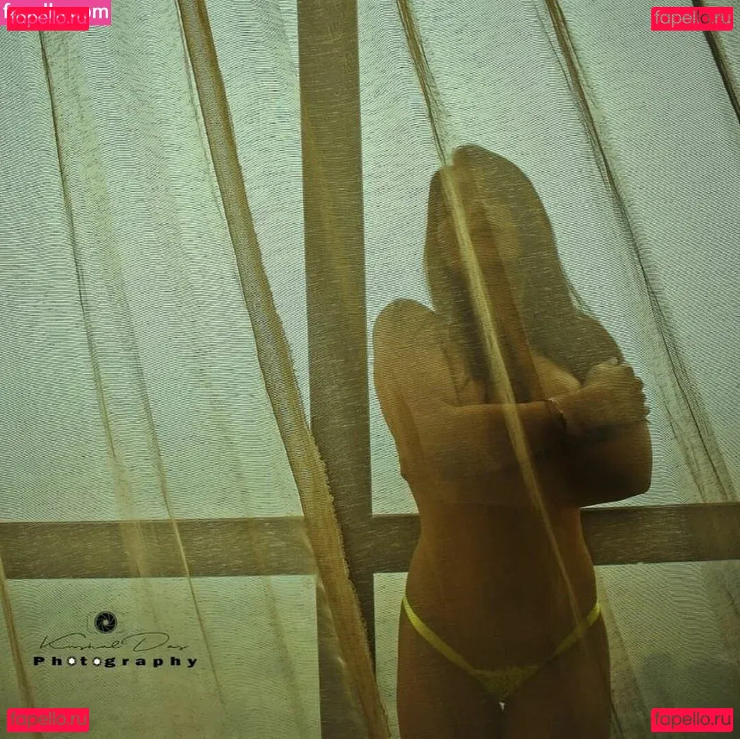 Aaditi Kohli Onlyfans Photo Gallery 