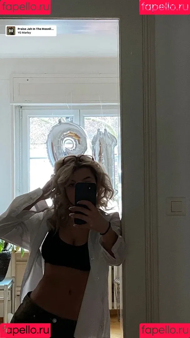 linemettler Onlyfans Photo Gallery 