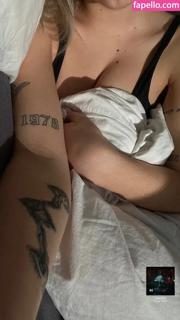 linemettler Onlyfans Photo Gallery 