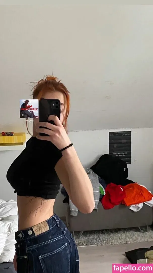 linemettler Onlyfans Photo Gallery 