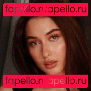 Samira Lotte Onlyfans Photo Gallery 