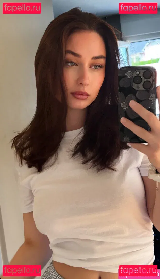 Samira Lotte Onlyfans Photo Gallery 