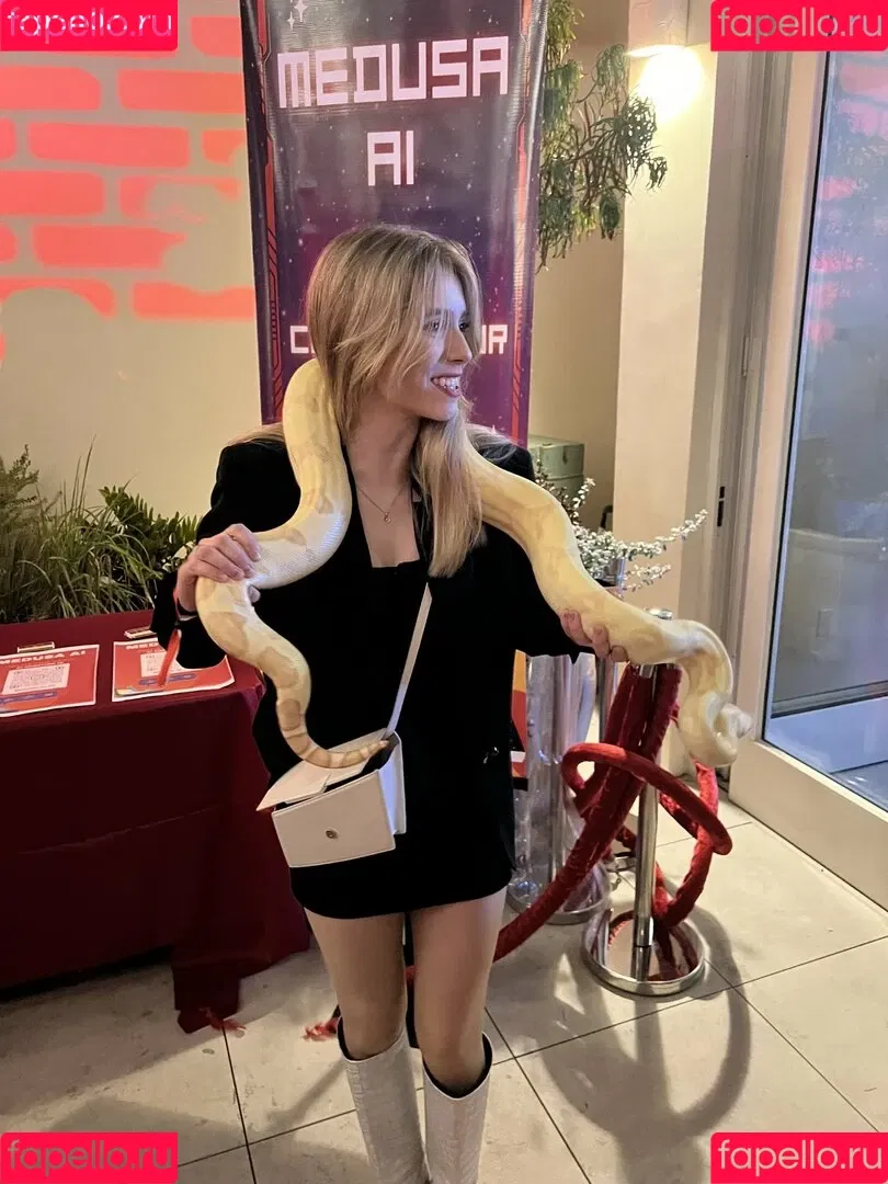 Anna Cramling Onlyfans Photo Gallery 