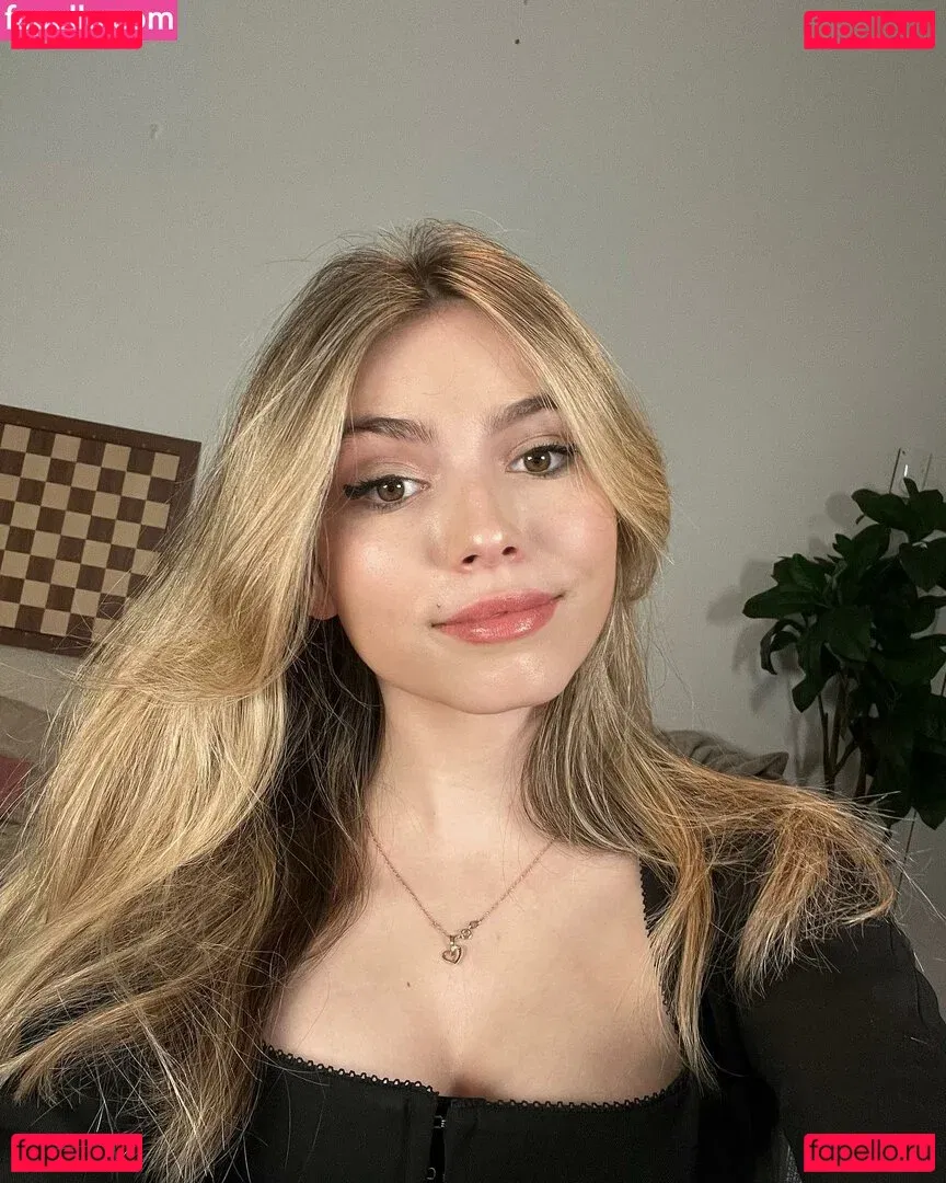 Anna Cramling Onlyfans Photo Gallery 