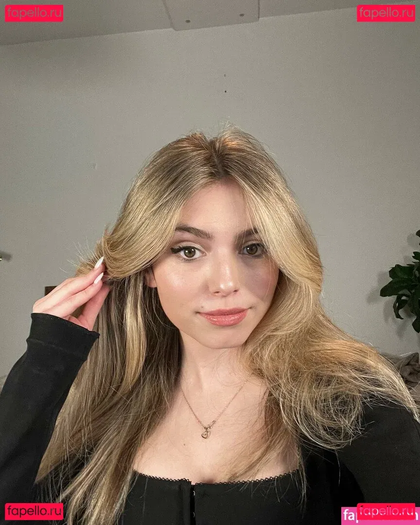 Anna Cramling Onlyfans Photo Gallery 