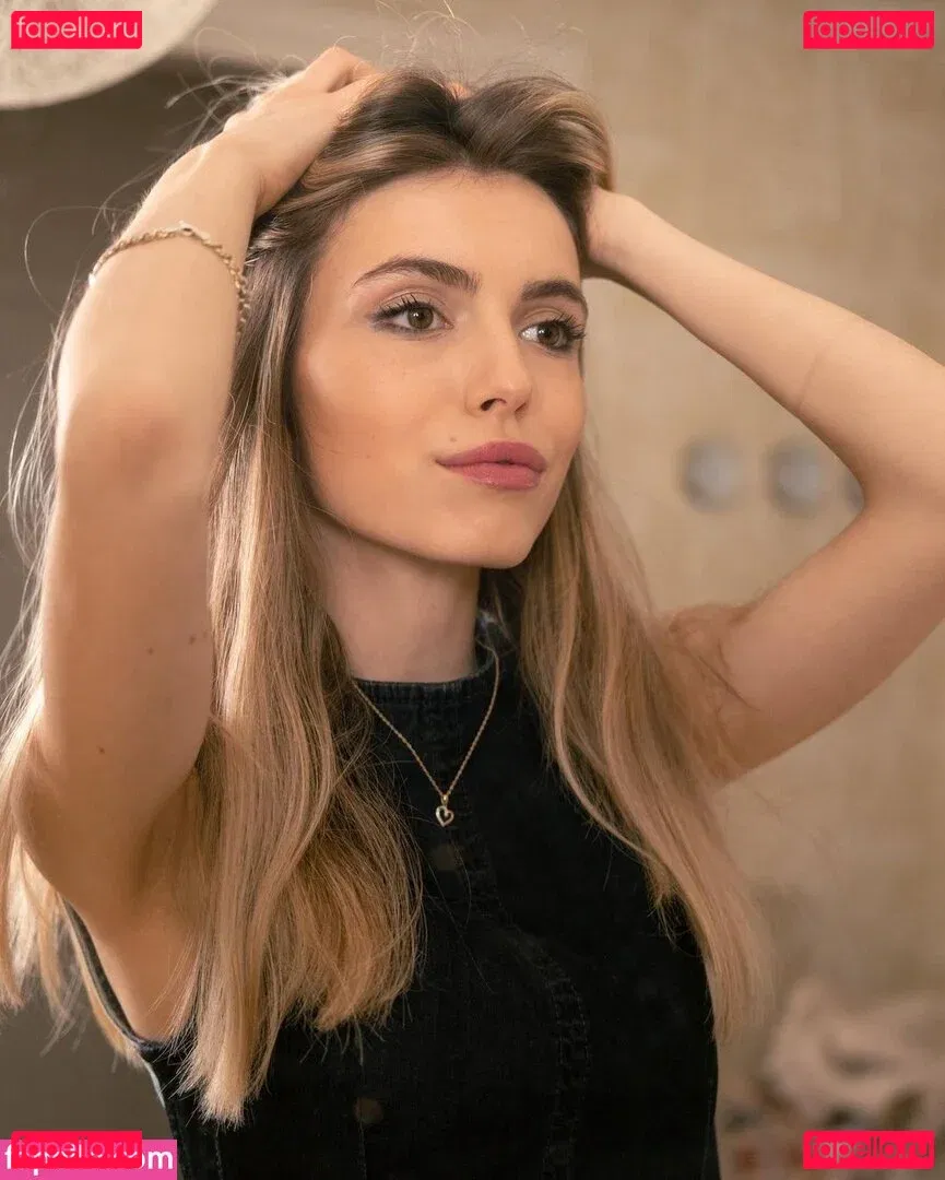 Anna Cramling Onlyfans Photo Gallery 