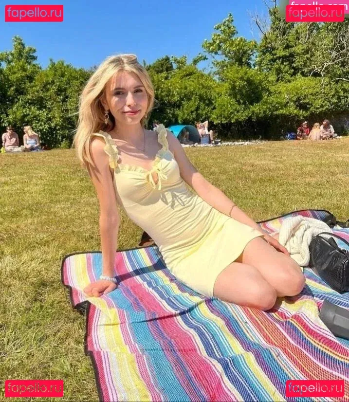 Anna Cramling Onlyfans Photo Gallery 