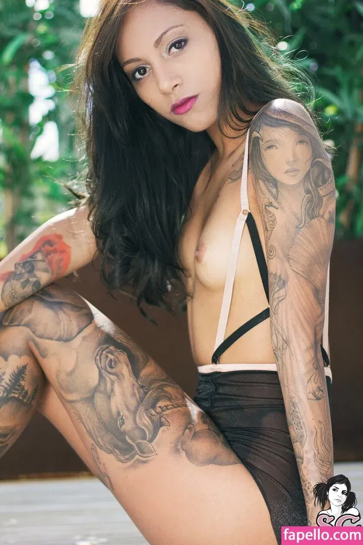 Zad SG Onlyfans Photo Gallery 