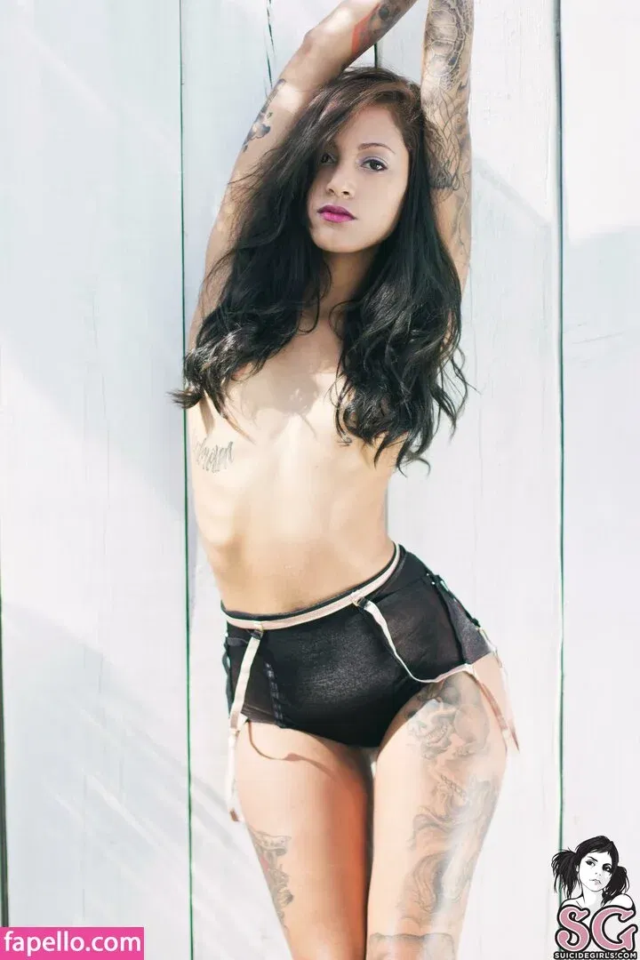 Zad SG Onlyfans Photo Gallery 