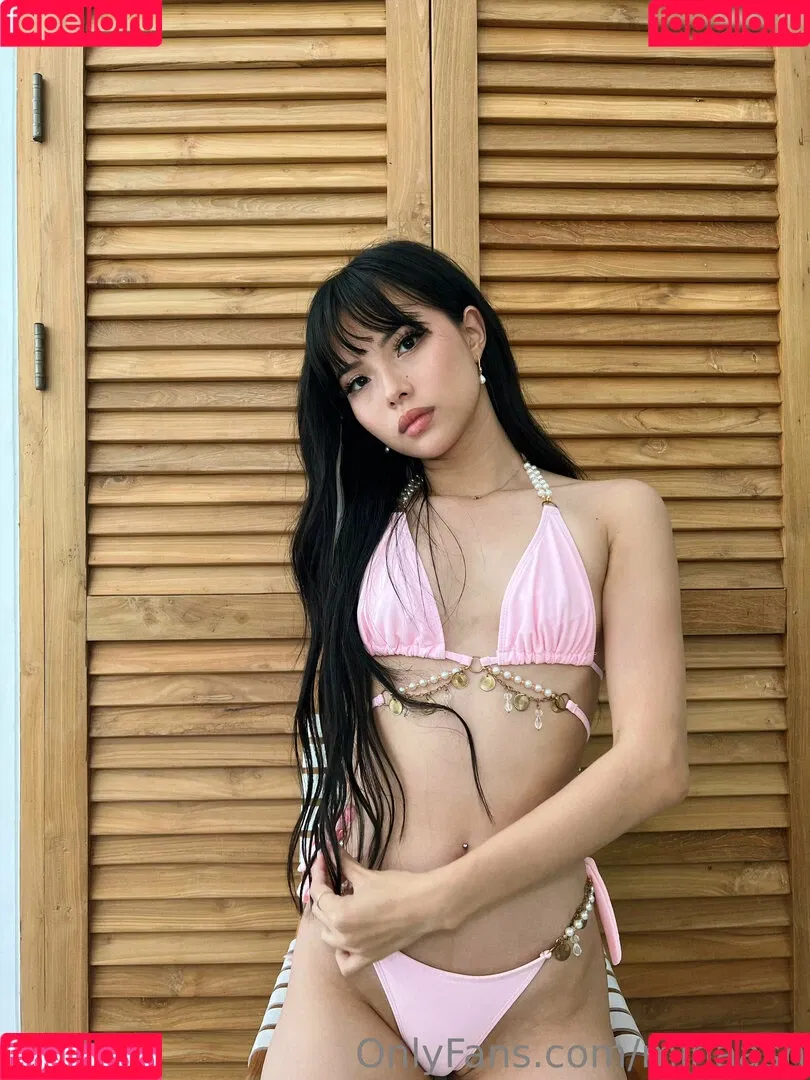 Mina Ash Onlyfans Photo Gallery 