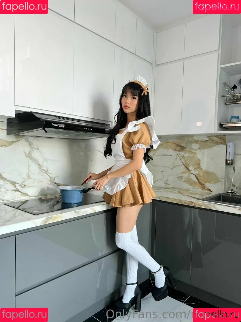 Mina Ash Onlyfans Photo Gallery 