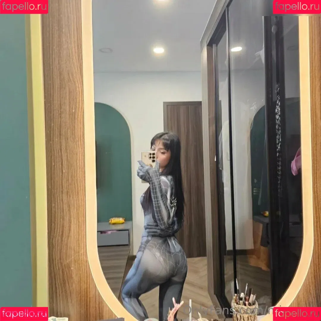 Mina Ash Onlyfans Photo Gallery 