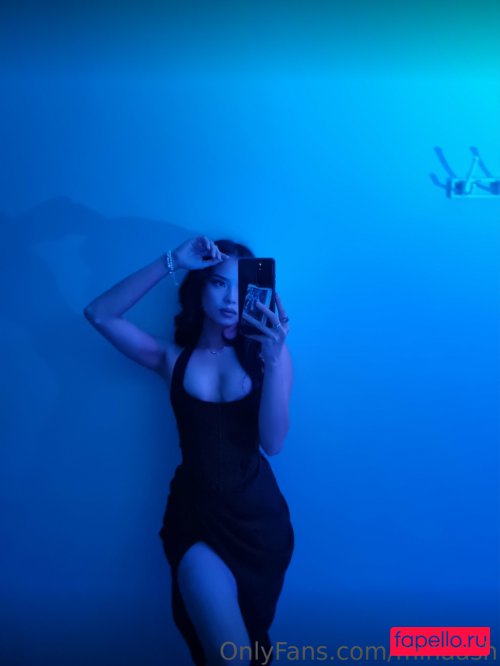 Mina Ash Onlyfans Photo Gallery 