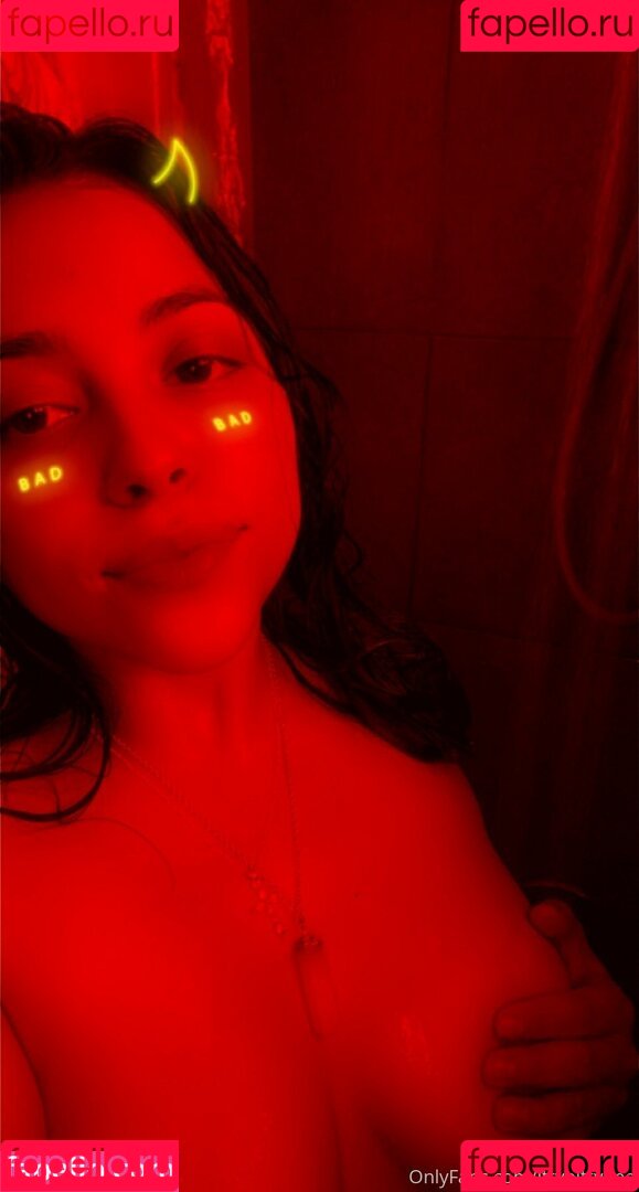 ittybittydee Onlyfans Photo Gallery 