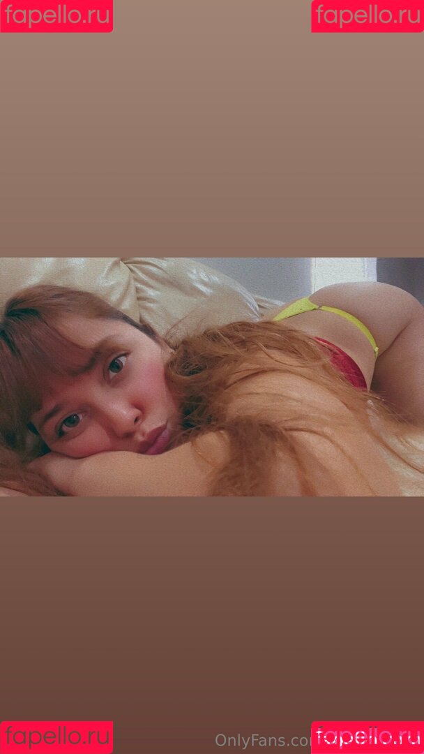 ittybittydee Onlyfans Photo Gallery 