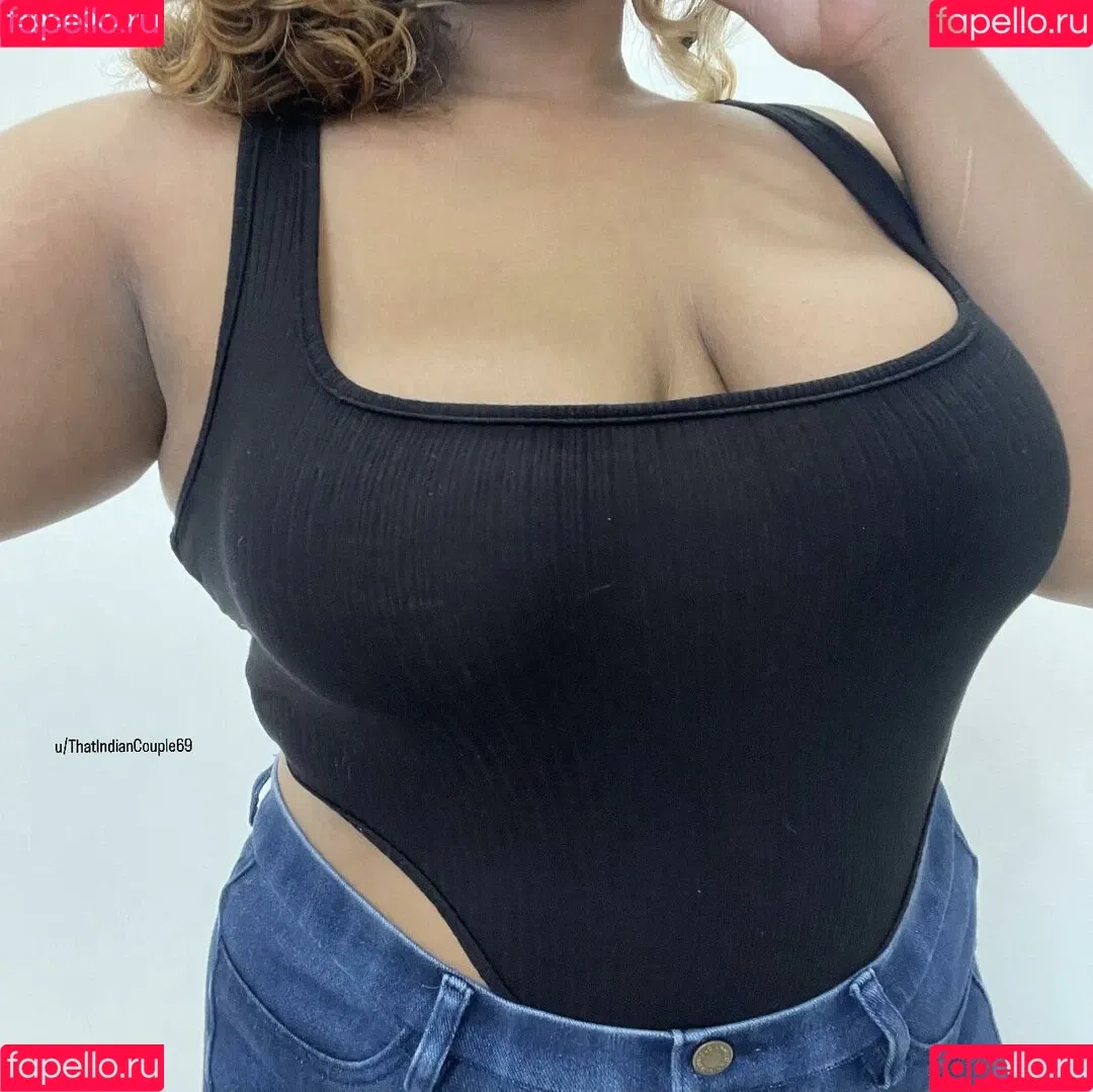 itsmezaraxx Onlyfans Photo Gallery 