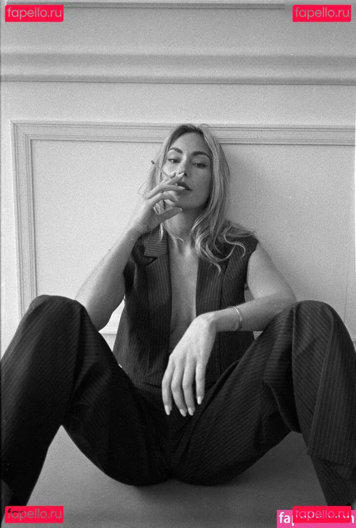 merzedesz Onlyfans Photo Gallery 